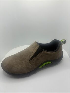 MERRILL BOYS COMFY SHOE/ LEATHER LOAFER/ 3.5/ PULL TAB / PADDED INSOLE
1.5” HEEL